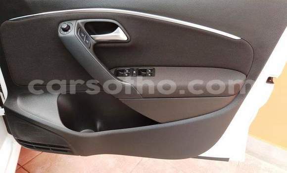 Sayi Na hannu Volkswagen Polo White Mota in Hlotse a Leribe Sayi Na hannu Volkswagen Polo White Mota in Hlotse a Leribe