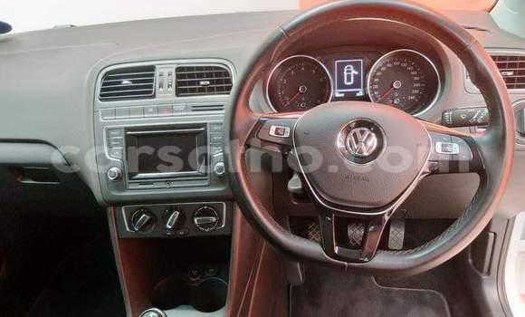 Sayi Na hannu Volkswagen Polo White Mota in Hlotse a Leribe Sayi Na hannu Volkswagen Polo White Mota in Hlotse a Leribe