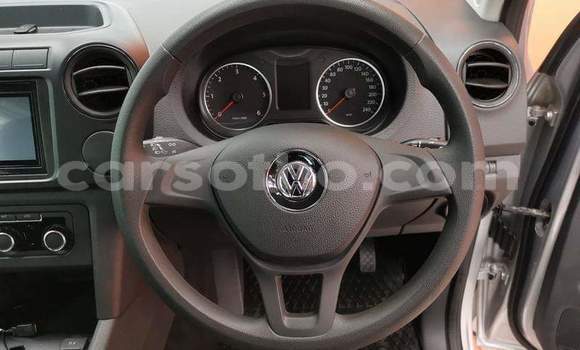 Buy Used Volkswagen Amarok Silver Car in Hlotse in Leribe Buy Used Volkswagen Amarok Silver Car in Hlotse in Leribe