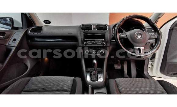 Buy Used Volkswagen Golf White Car in Hlotse in Leribe Buy Used Volkswagen Golf White Car in Hlotse in Leribe