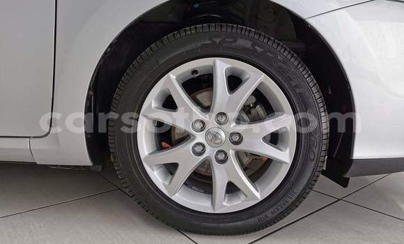 Acheter Occasion Voiture Toyota Auris Marron à Hlotse, Leribe Acheter Occasion Voiture Toyota Auris Marron à Hlotse, Leribe