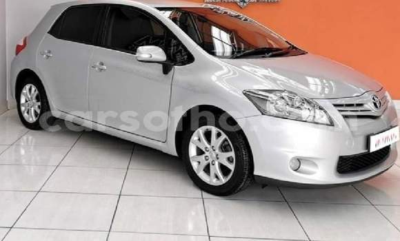 Acheter Occasion Voiture Toyota Auris Marron à Hlotse, Leribe Acheter Occasion Voiture Toyota Auris Marron à Hlotse, Leribe