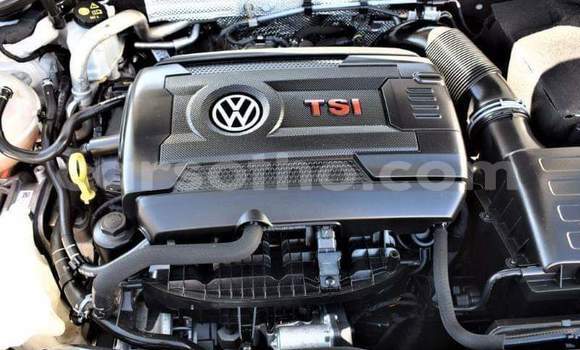 اشتري مستعمل Volkswagen Golf GTI White سيارة في Hlotse في Leribe اشتري مستعمل Volkswagen Golf GTI White سيارة في Hlotse في Leribe