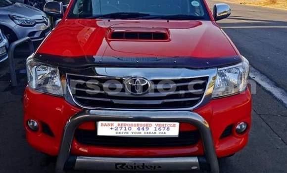 Sayi Na hannu Toyota Hilux Red Mota in Hlotse a Leribe Sayi Na hannu Toyota Hilux Red Mota in Hlotse a Leribe