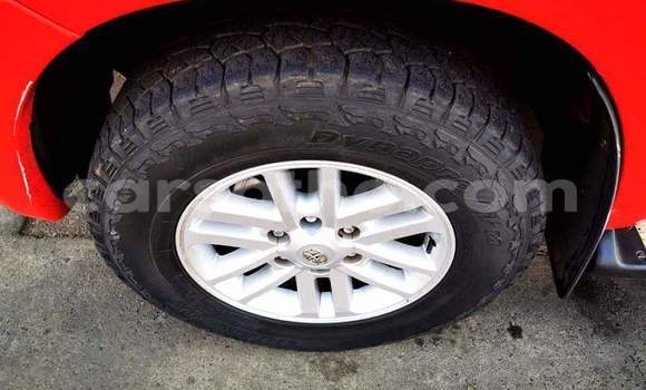 Sayi Na hannu Toyota Hilux Red Mota in Hlotse a Leribe Sayi Na hannu Toyota Hilux Red Mota in Hlotse a Leribe