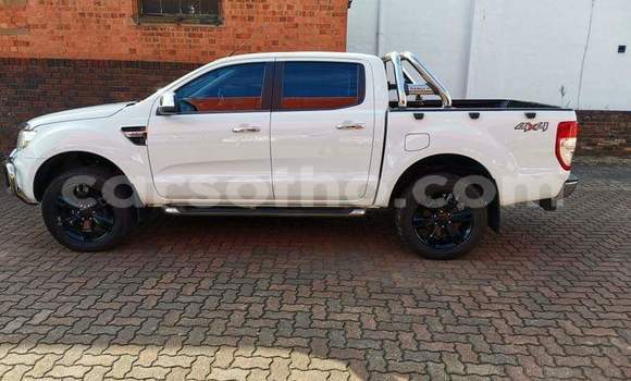 Acheter Occasion Voiture Ford Ranger Blanc à Hlotse, Leribe Acheter Occasion Voiture Ford Ranger Blanc à Hlotse, Leribe