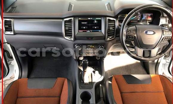 Sayi Na hannu Ford Ranger White Mota in Hlotse a Leribe Sayi Na hannu Ford Ranger White Mota in Hlotse a Leribe