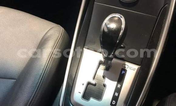 Sayi Na hannu Hyundai Elantra White Mota in Mafeteng a Mafeteng Sayi Na hannu Hyundai Elantra White Mota in Mafeteng a Mafeteng