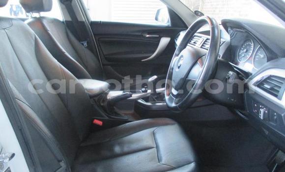 Sayi Na hannu BMW 1–Series White Mota in Maseru a Maseru Sayi Na hannu BMW 1–Series White Mota in Maseru a Maseru