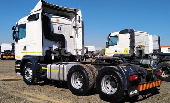 Buy Used Scania R420 White Truck in Butha–Buthe in Thaba-Tseka Buy Used Scania R420 White Truck in Butha–Buthe in Thaba-Tseka