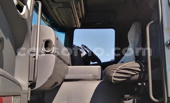 Buy Used Scania R420 White Truck in Butha–Buthe in Thaba-Tseka Buy Used Scania R420 White Truck in Butha–Buthe in Thaba-Tseka