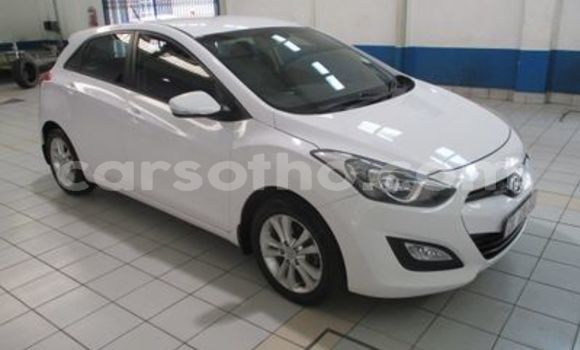 Buy Used Hyundai i30 White Car in Maseru in Maseru Buy Used Hyundai i30 White Car in Maseru in Maseru