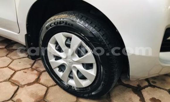 Acheter Occasion Voiture Toyota Avanza Gris à Maseru, Maseru Acheter Occasion Voiture Toyota Avanza Gris à Maseru, Maseru