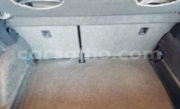 Buy Used Volkswagen Polo Blue Car in Maseru in Maseru Buy Used Volkswagen Polo Blue Car in Maseru in Maseru