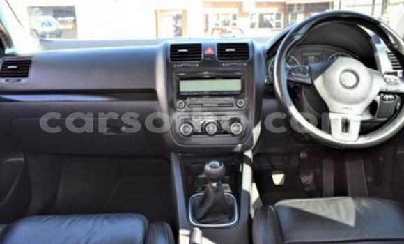 اشتري مستعمل Volkswagen Jetta White سيارة في Maseru في Maseru اشتري مستعمل Volkswagen Jetta White سيارة في Maseru في Maseru