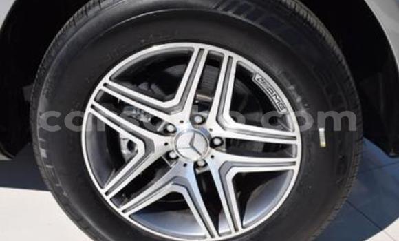 اشتري مستعمل Mercedes-Benz C–Class Silver سيارة في Maseru في Maseru اشتري مستعمل Mercedes-Benz C–Class Silver سيارة في Maseru في Maseru