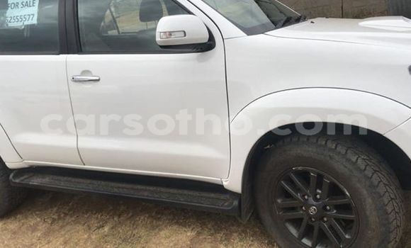 Buy Used Toyota Fortuner White Car in Maseru in Maseru Buy Used Toyota Fortuner White Car in Maseru in Maseru
