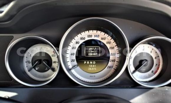 Sayi Na hannu Mercedes-Benz C–Class Silver Mota in Maseru a Maseru Sayi Na hannu Mercedes-Benz C–Class Silver Mota in Maseru a Maseru