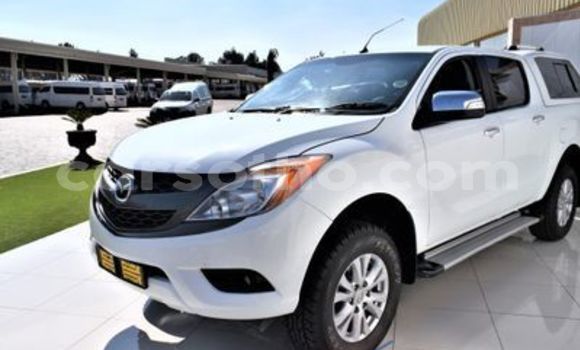 اشتري مستعمل Mazda BT-50 White سيارة في Maseru في Maseru اشتري مستعمل Mazda BT-50 White سيارة في Maseru في Maseru