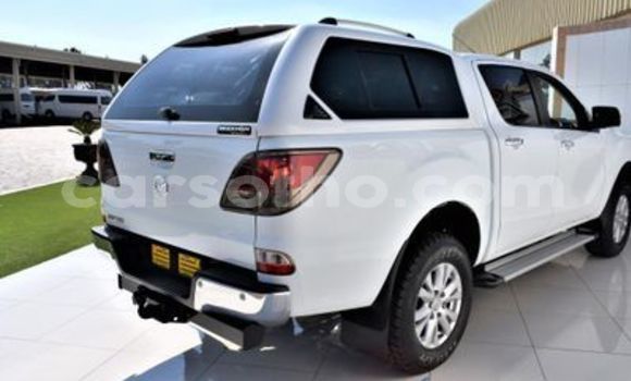 اشتري مستعمل Mazda BT-50 White سيارة في Maseru في Maseru اشتري مستعمل Mazda BT-50 White سيارة في Maseru في Maseru