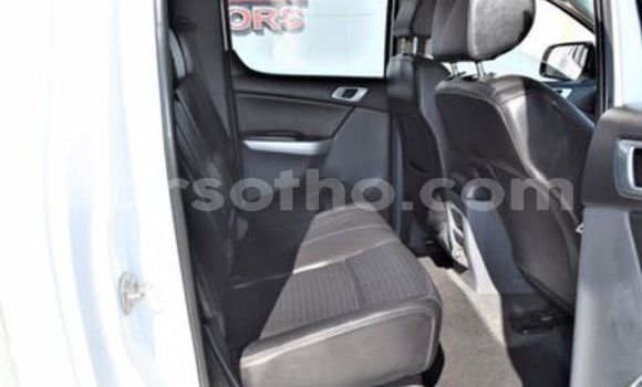 اشتري مستعمل Mazda BT-50 White سيارة في Maseru في Maseru اشتري مستعمل Mazda BT-50 White سيارة في Maseru في Maseru