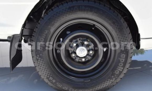 Acheter Occasion Voiture Hyundai H200 Blanc à Maseru, Maseru Acheter Occasion Voiture Hyundai H200 Blanc à Maseru, Maseru