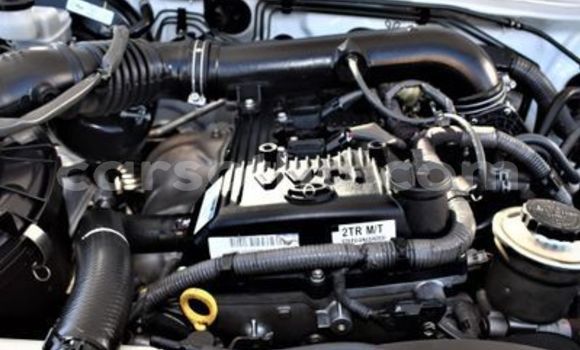 Buy Used Toyota Hilux White Car in Maseru in Maseru Buy Used Toyota Hilux White Car in Maseru in Maseru