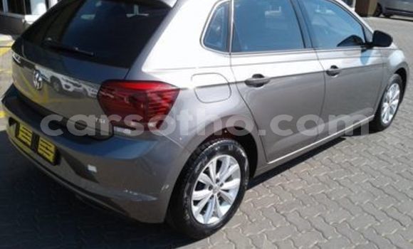 Acheter Occasion Voiture Volkswagen Polo Gris à Maseru, Maseru Acheter Occasion Voiture Volkswagen Polo Gris à Maseru, Maseru