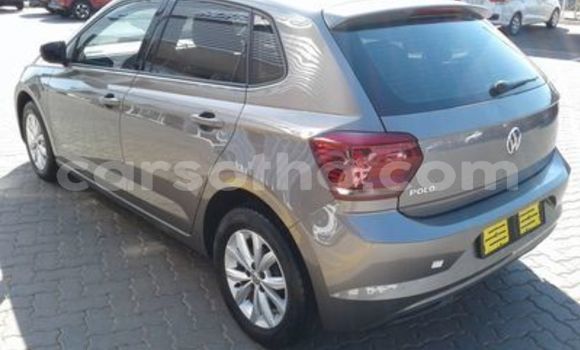 Acheter Occasion Voiture Volkswagen Polo Gris à Maseru, Maseru Acheter Occasion Voiture Volkswagen Polo Gris à Maseru, Maseru