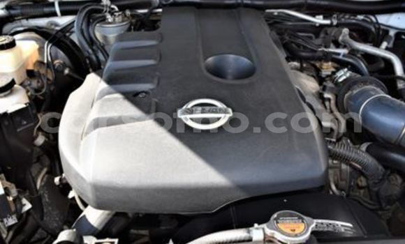 Sayi Na hannu Nissan Navara White Mota in Maseru a Maseru Sayi Na hannu Nissan Navara White Mota in Maseru a Maseru