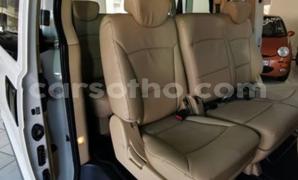 Acheter Occasion Voiture Hyundai H1 Blanc à Butha Buthe, Butha-Buthe Acheter Occasion Voiture Hyundai H1 Blanc à Butha Buthe, Butha-Buthe