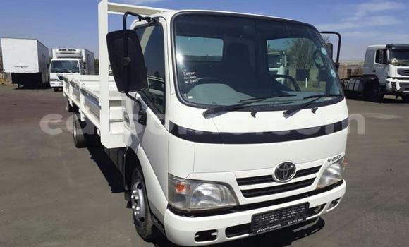 اشتري مستعمل Toyota Dyna White سيارة في Maseru في Maseru اشتري مستعمل Toyota Dyna White سيارة في Maseru في Maseru