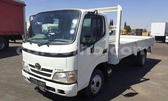 اشتري مستعمل Toyota Dyna White سيارة في Maseru في Maseru اشتري مستعمل Toyota Dyna White سيارة في Maseru في Maseru