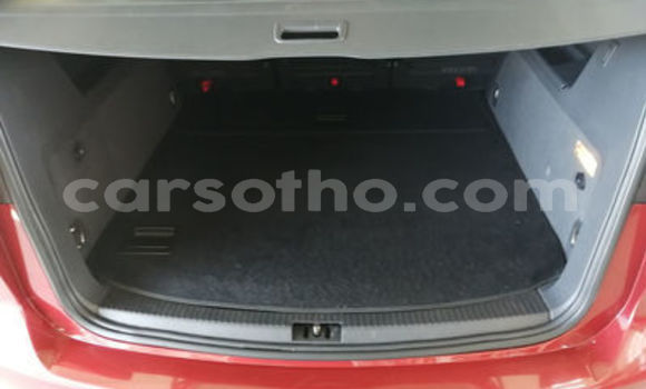 Sayi Na hannu Volkswagen Touran Red Mota in Maseru a Maseru Sayi Na hannu Volkswagen Touran Red Mota in Maseru a Maseru