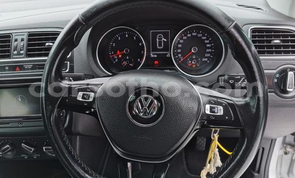 اشتري مستعمل Volkswagen Polo Silver سيارة في Maseru في Maseru اشتري مستعمل Volkswagen Polo Silver سيارة في Maseru في Maseru