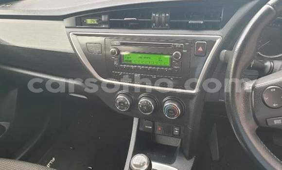 Sayi Na hannu Toyota Auris Silver Mota in Mafeteng a Mafeteng Sayi Na hannu Toyota Auris Silver Mota in Mafeteng a Mafeteng