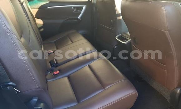 Buy Used Toyota Fortuner White Car in Maseru in Maseru Buy Used Toyota Fortuner White Car in Maseru in Maseru