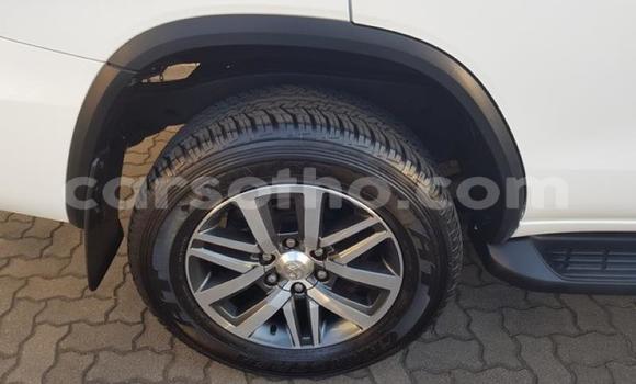 Buy Used Toyota Fortuner White Car in Maseru in Maseru Buy Used Toyota Fortuner White Car in Maseru in Maseru