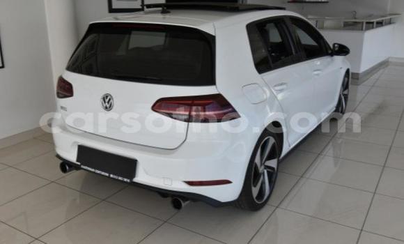 Buy Used Volkswagen Golf White Car in Maseru in Maseru Buy Used Volkswagen Golf White Car in Maseru in Maseru