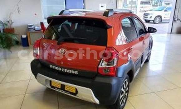 Sayi Na hannu Toyota Etios Beige Mota in Mafeteng a Mafeteng Sayi Na hannu Toyota Etios Beige Mota in Mafeteng a Mafeteng
