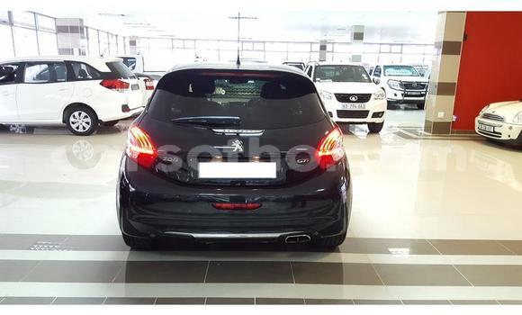Sayi Na hannu Peugeot 208 GTi Black Mota in Roma a Maseru Sayi Na hannu Peugeot 208 GTi Black Mota in Roma a Maseru
