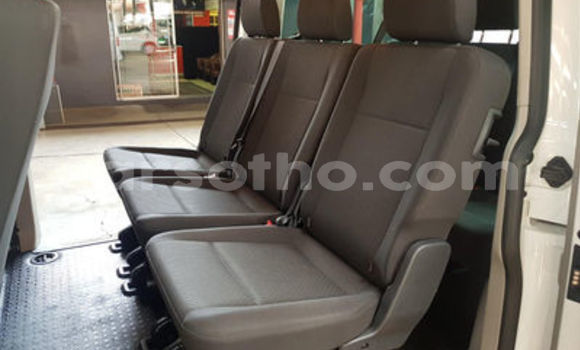 اشتري مستعمل Volkswagen Karmann-Ghia White سيارة في Maseru في Maseru اشتري مستعمل Volkswagen Karmann-Ghia White سيارة في Maseru في Maseru