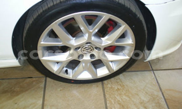 اشتري مستعمل Volkswagen Golf GTI Green سيارة في Butha Buthe في Butha-Buthe اشتري مستعمل Volkswagen Golf GTI Green سيارة في Butha Buthe في Butha-Buthe