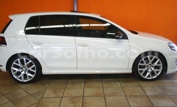 اشتري مستعمل Volkswagen Golf GTI Green سيارة في Butha Buthe في Butha-Buthe اشتري مستعمل Volkswagen Golf GTI Green سيارة في Butha Buthe في Butha-Buthe