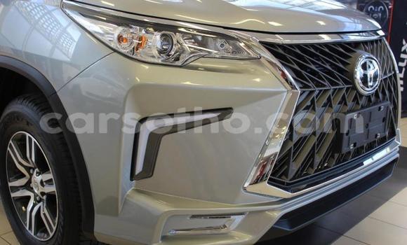 اشتري مستعمل Toyota Fortuner Silver سيارة في Maseru في Maseru اشتري مستعمل Toyota Fortuner Silver سيارة في Maseru في Maseru