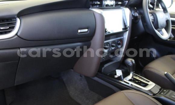 اشتري مستعمل Toyota Fortuner Silver سيارة في Maseru في Maseru اشتري مستعمل Toyota Fortuner Silver سيارة في Maseru في Maseru