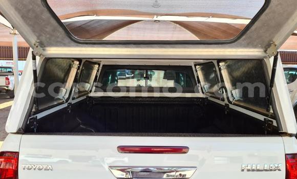 Acheter Occasion Voiture Toyota Hilux Blanc à Maseru, Maseru Acheter Occasion Voiture Toyota Hilux Blanc à Maseru, Maseru