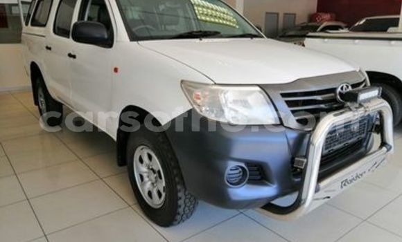 اشتري مستعمل Toyota Hilux White سيارة في Maseru في Maseru اشتري مستعمل Toyota Hilux White سيارة في Maseru في Maseru