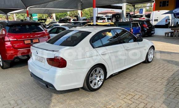 Acheter Occasion Voiture BMW 3–Series Blanc à Maseru, Maseru Acheter Occasion Voiture BMW 3–Series Blanc à Maseru, Maseru