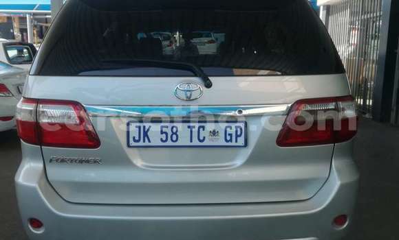 Buy Used Toyota Fortuner Silver Car in Maseru in Maseru Buy Used Toyota Fortuner Silver Car in Maseru in Maseru